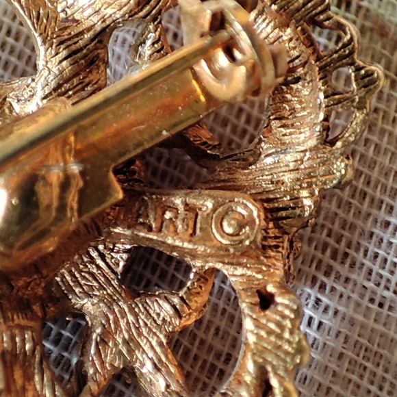 ART Arthur Pepper Signed Gold Tone Vintage Brooch Seed Pearls and Smoke Stones - Picture 5 of 6